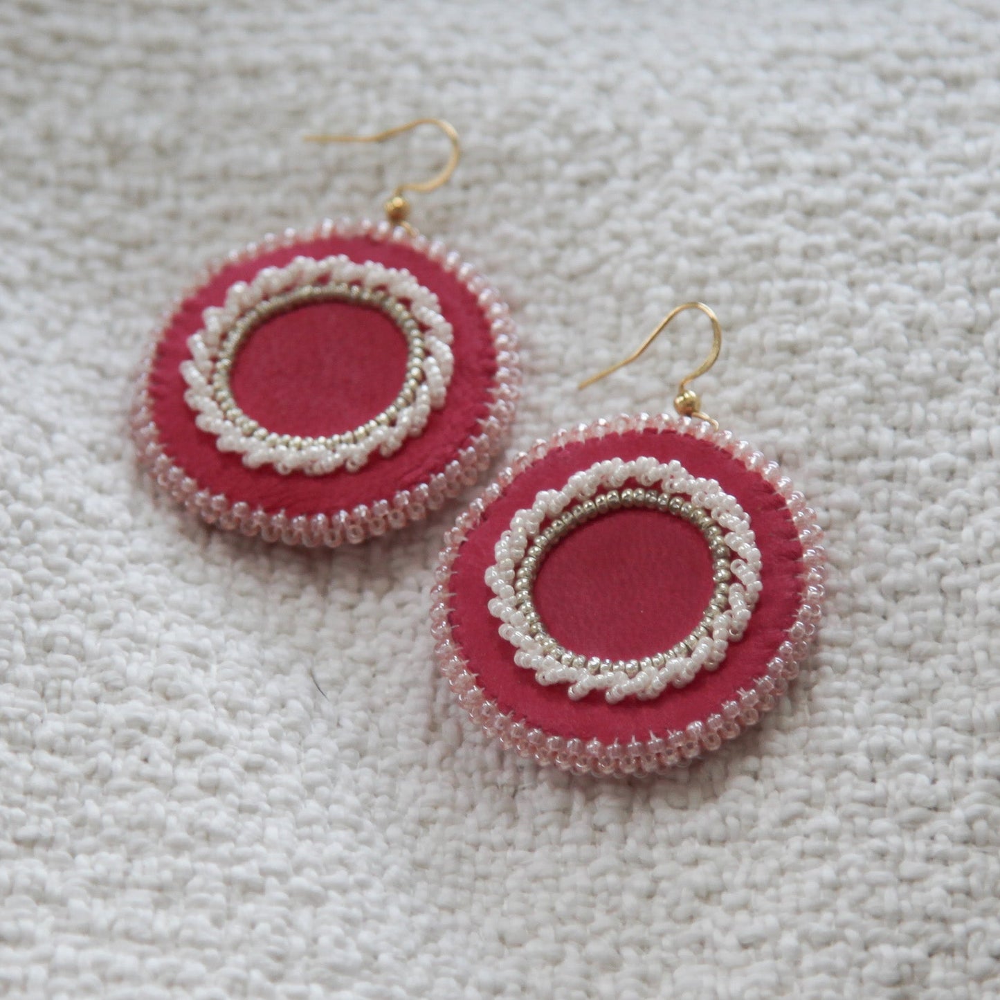 Taylor’s Pretty in Pink Pair!