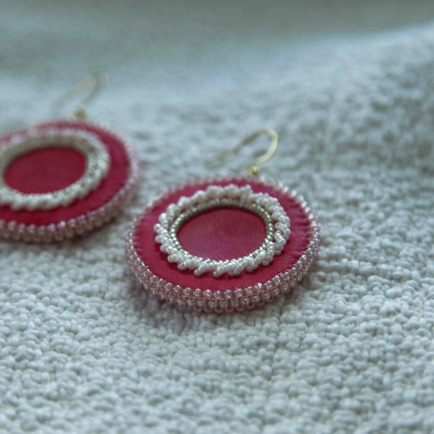 Taylor’s Pretty in Pink Pair!