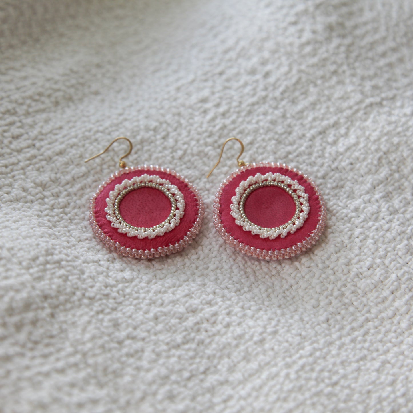 Taylor’s Pretty in Pink Pair!